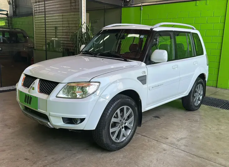 PAJERO TR4 2.0 4X2 16V 140cv