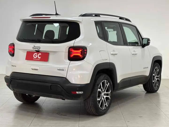 RENEGADE 1.3 T270 TURBO FLEX LONGITUDE AT6