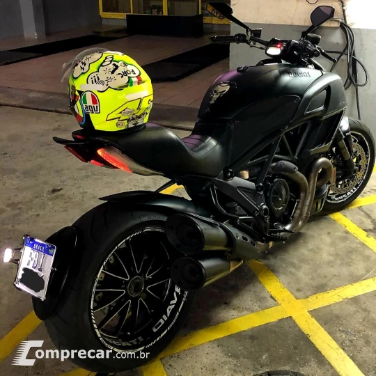 DIAVEL DARK