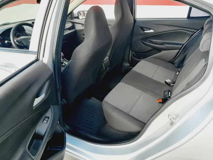 ONIX SEDAN Plus 1.0 12V TB Flex Aut.