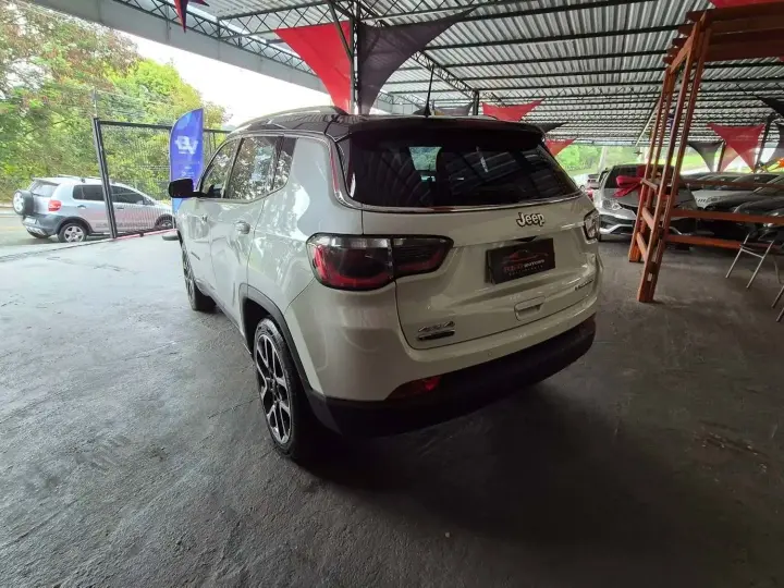 COMPASS 2.0 16V DIESEL LIMITED 4X4 AUTOMÁTICO