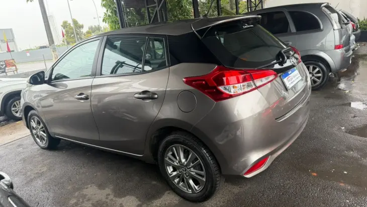 Yaris Hatch 1.5 16V 4P FLEX XL PLUS CONNECT MULTIDRIVE AUTOM