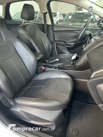 FOCUS 2.0 Titanium Hatch Plus 16V