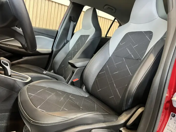 ONIX 1.0 TURBO FLEX PREMIER AUTOMÁTICO