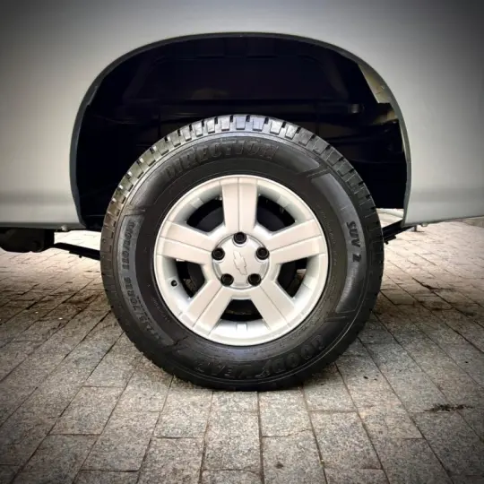 S10 2.4 MPFI Advantage 4X2 CS 8V