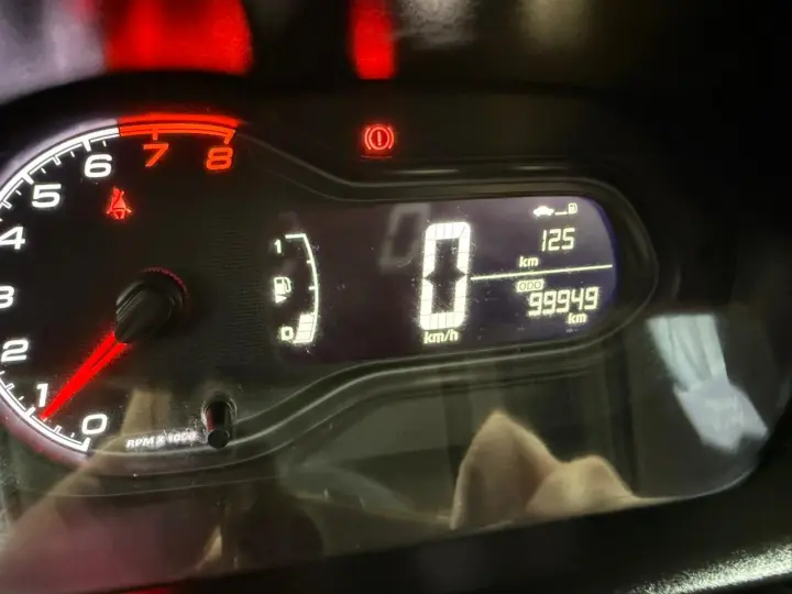 ONIX HATCH LT 1.0 8V FlexPower 5p Mec.