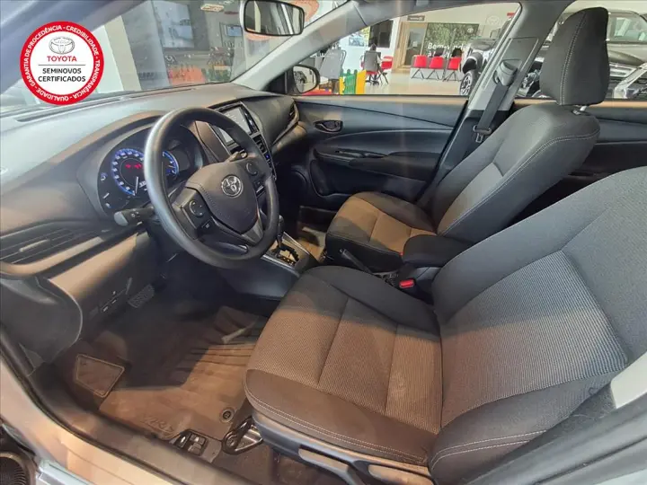 YARIS 1.5 16V FLEX SEDAN XL MULTIDRIVE