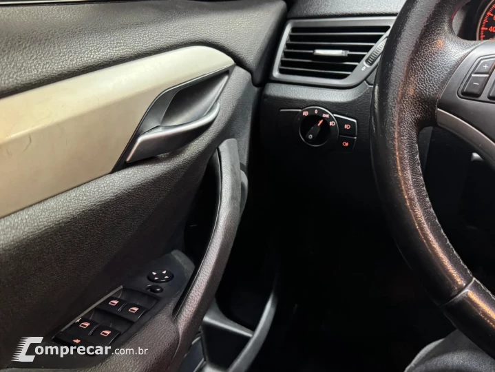 X1 2.0 16V SDRIVE18I 4P AUTOMÁTICO