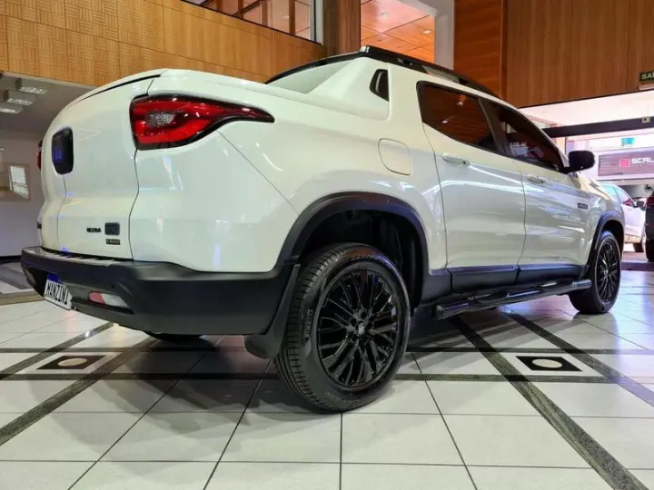 TORO ULTRA 1.3 16V 4X2 TB FLEX AUT.