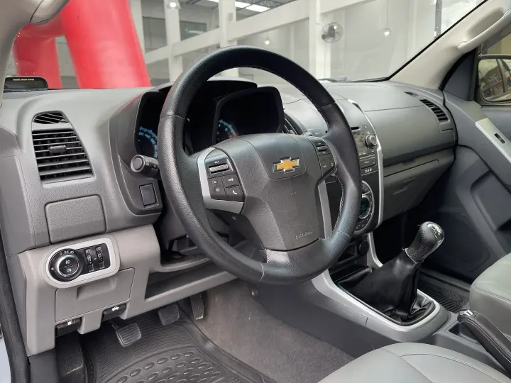 S10 2.4 MPFI LTZ 4X2 CD 8V FLEX 4P MANUAL