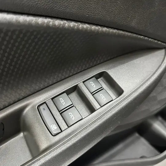 ONIX HATCH 1.0 12V Flex 5p Mec.