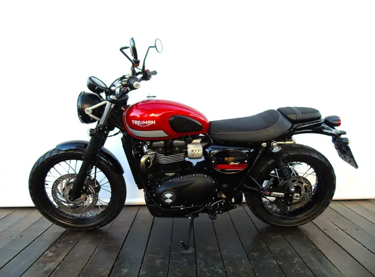 TRIUMPH STREET SCRAMBLER