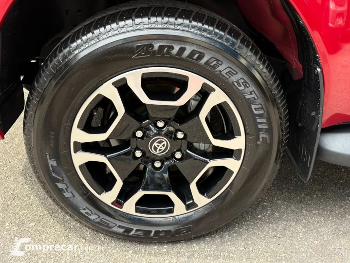 HILUX 2.8 D-4d Turbo CD SRX 4X4