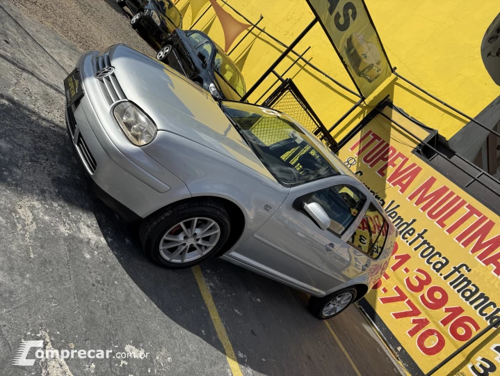 GOLF 1.6 MI Black & Silver 8V