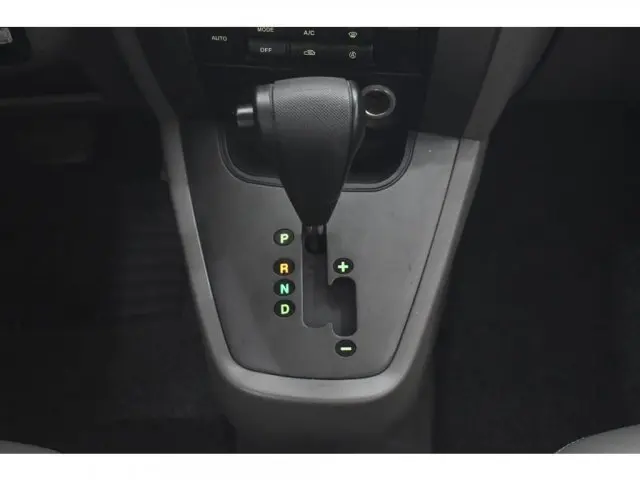 TUCSON - 2.0 MPFI GLS 16V 143CV 2WD 4P AUTOMÁTICO