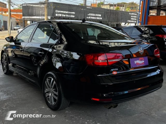 JETTA - 2.0 COMFORTLINE 4P TIPTRONIC