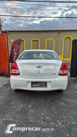 ETIOS 1.5 X Sedan 16V