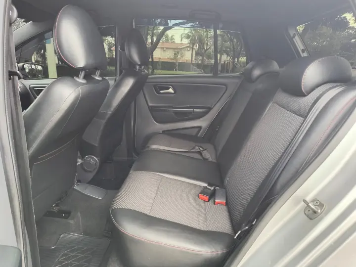 FOX 1.6 MI Rock IN RIO 8V