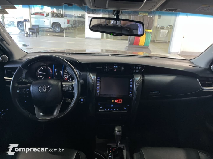 HILUX SW4 2.7 SRV 4X2 16V