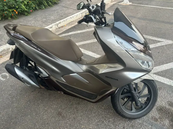 pcx dlx