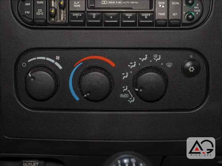 DAKOTA 2.5 Sport 4X2 CD 8V Turbo