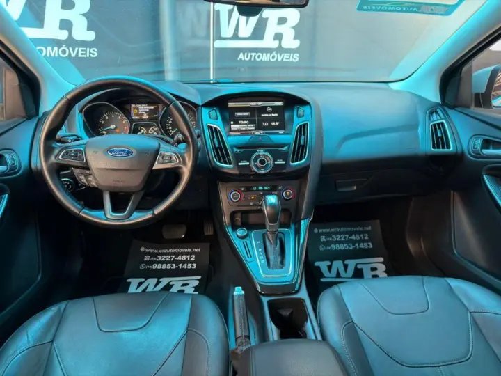 FOCUS 2.0 Titanium Hatch 16V