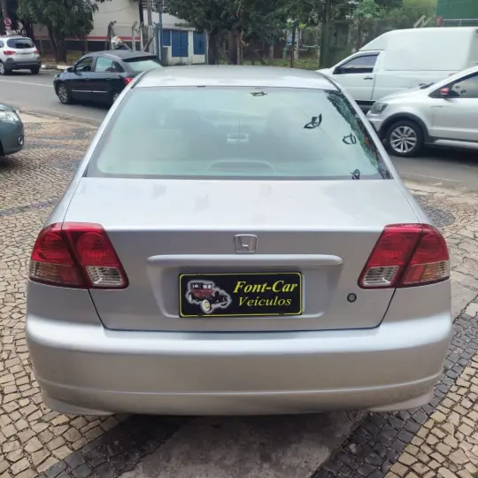 Civic Sedan LXL 1.7 16V 130cv Mec 4p