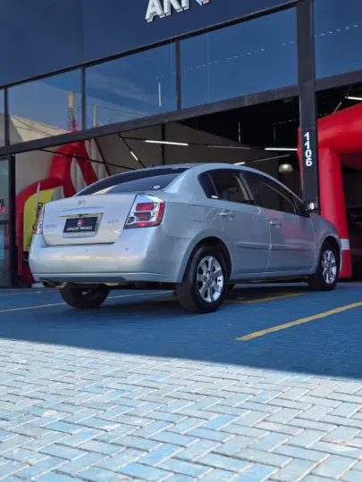 Sentra S 2.0/ 2.0 Flex Fuel 16V Aut.