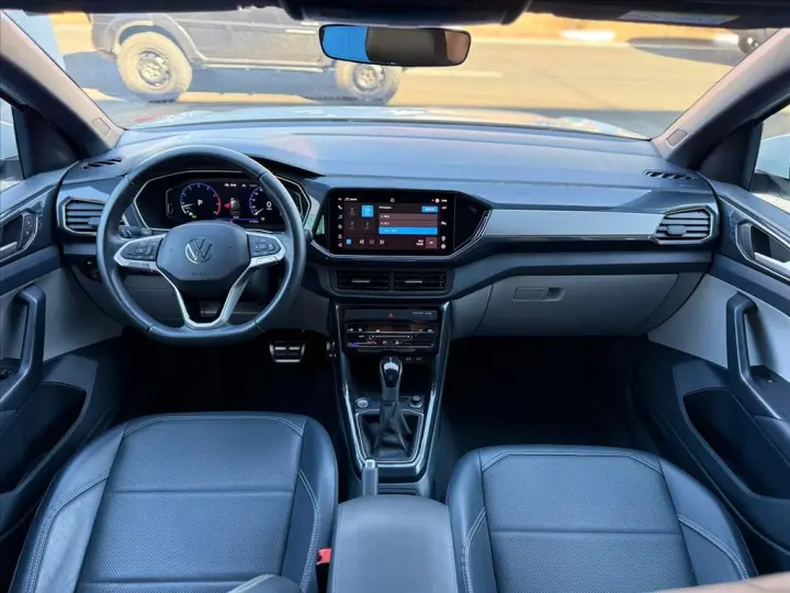 T-CROSS 1.4 250 TSI TOTAL FLEX HIGHLINE AUTOMÁTICO