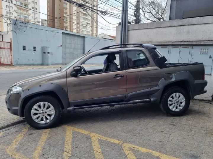 FIAT STRADA 1.8 MPI ADVENTURE CD 16V 2013