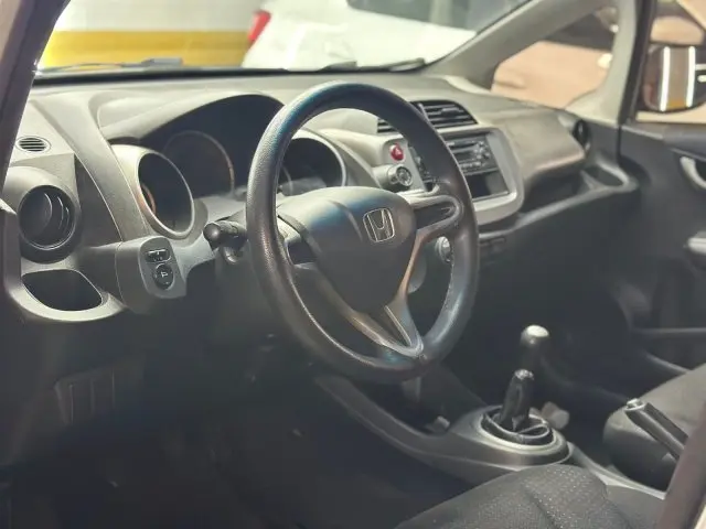 FIT - 1.4 LXL 16V 4P MANUAL