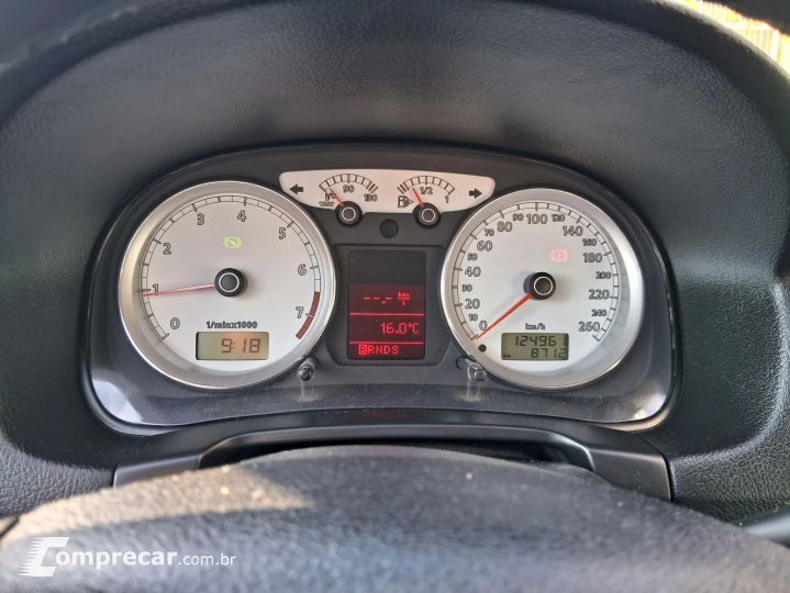 Golf 2.0 4P FLEX SPORTLINE AUTOMÁTICO