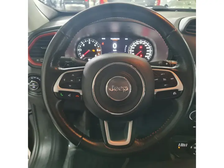 RENEGADE 2.0 16V TURBO DIESEL TRAILHAWK 4P 4X4 AUTOMÁTICO