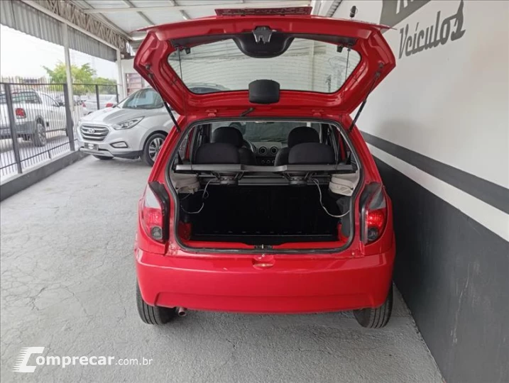 CELTA 1.0 MPFI LT 8V