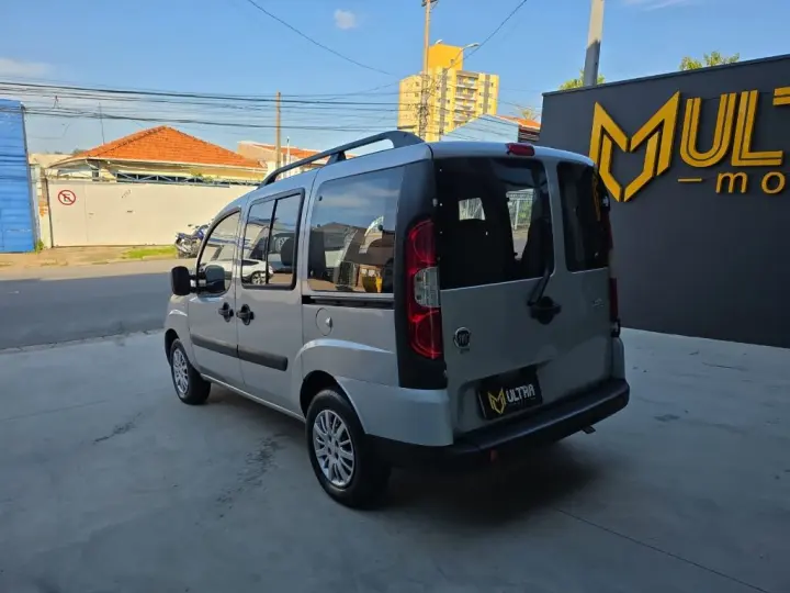 Doblo ESSENCE 1.8 Flex 16V 5p