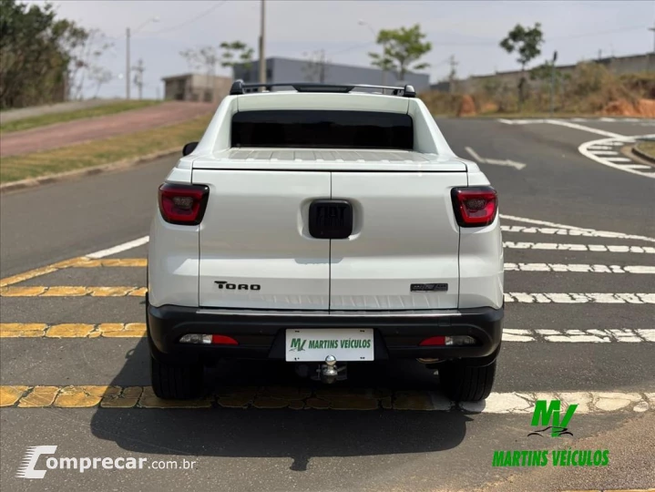 TORO 2.0 16V Turbo Ultra 4WD