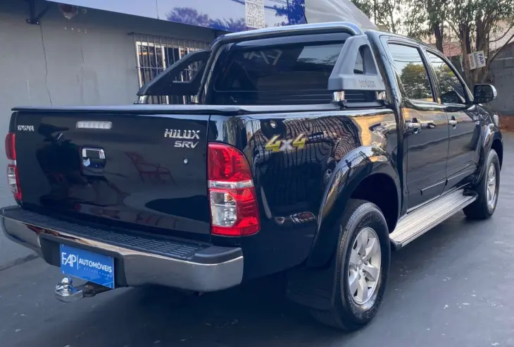 Hilux Caminhonete 2.7 16V 4P SRV FLEX CABINE DUPLA AUTOMÁTIC