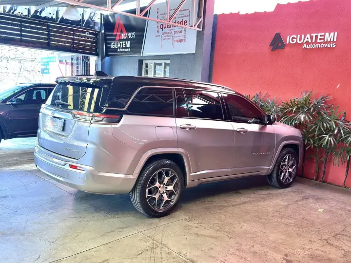 COMMANDER 1.3 T270 TURBO FLEX OVERLAND AT6