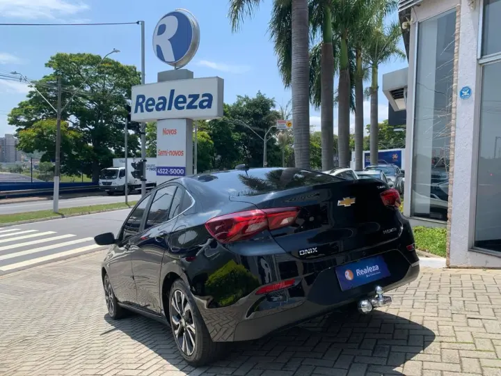 ONIX SED. Plus PREM. 1.0 12V TB Flex Aut