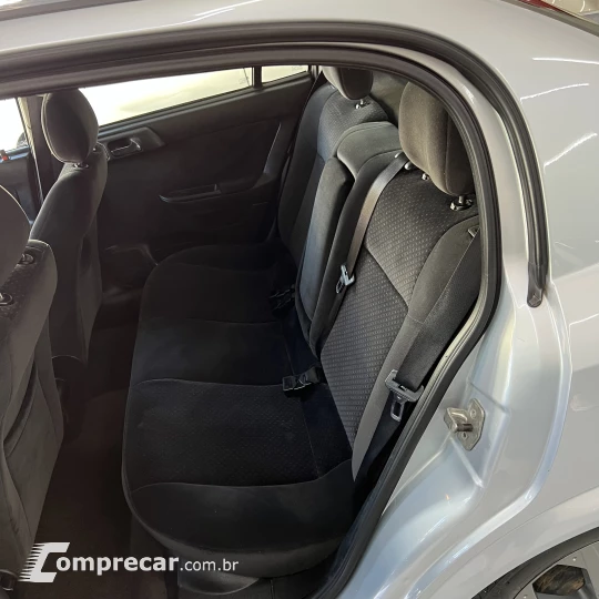 Astra Sed. Advant. 2.0 8V MPFI FlexP. 4p