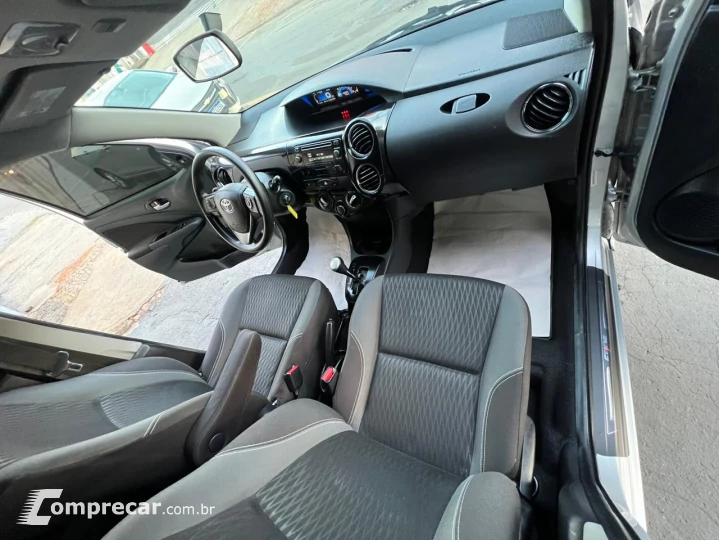 ETIOS 1.5 X Plus 16V