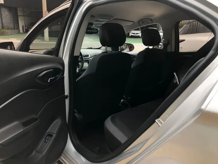 Onix 1.4 Mpfi Activ 8V Flex 4P Automático