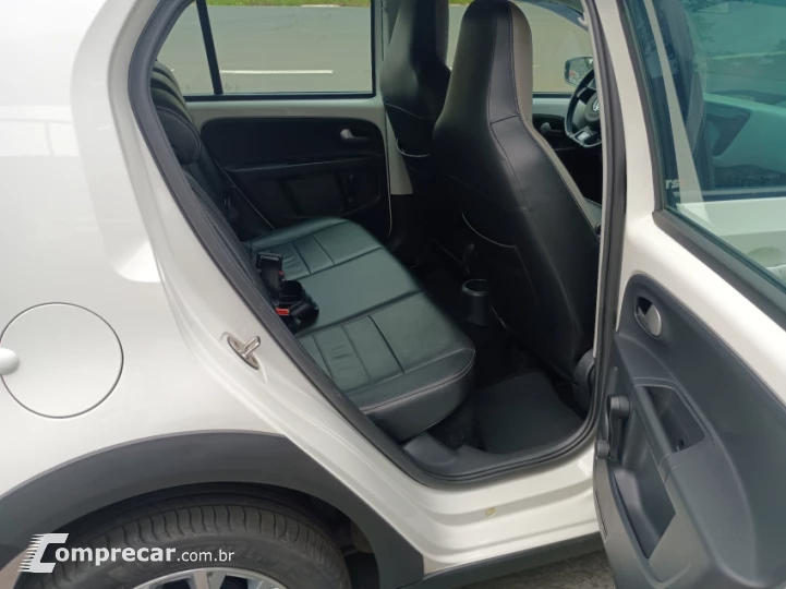 CROSS UP 1.0 TSI 12V