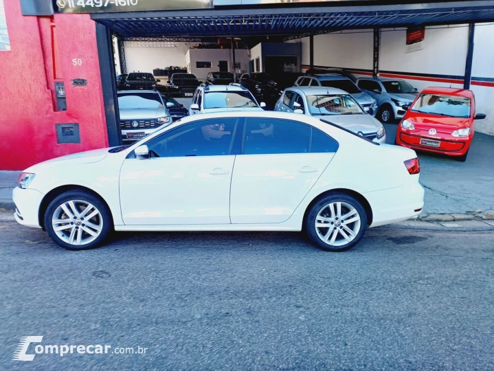 JETTA Highline 2.0 TSI 16V 4p Tiptronic