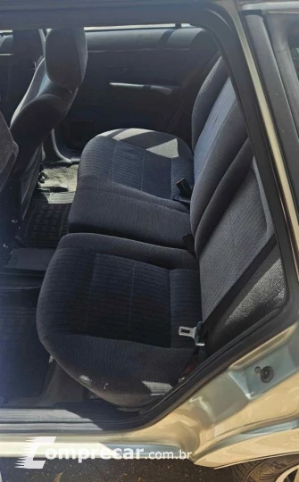 QUANTUM 2.0 I GLS 8V