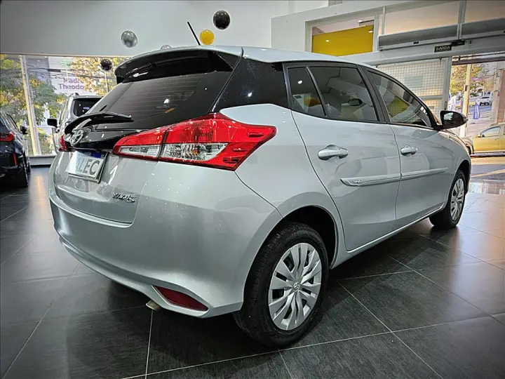 YARIS 1.5 16V FLEX XL MULTIDRIVE