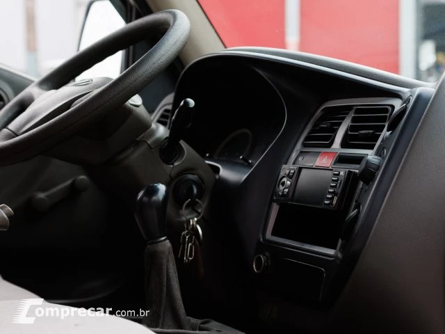 HR - 2.5 TCI HD LONGO SEM CAÇAMBA 4X2 8V 97CV TURBO INTERCOO