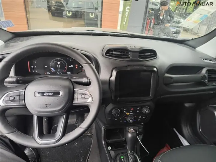 RENEGADE 1.3 T270 Turbo Longitude