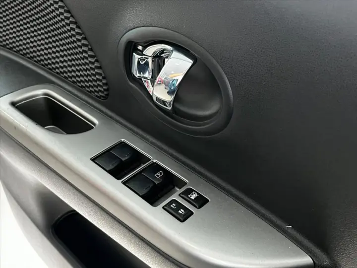 MARCH 1.6 SV 16V FLEX 4P MANUAL