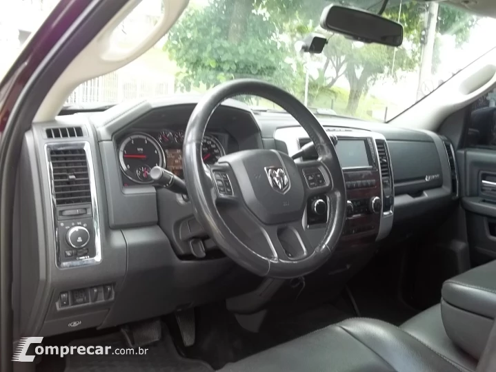 2500 6.7 Laramie 4X4 CD I6 Turbo